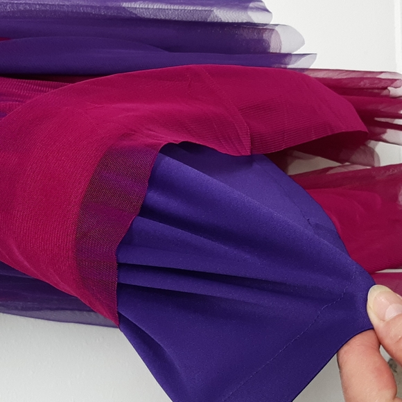 MASQUERADE/PROM DRESS SIZE 9/10 - Picture 11 of 13